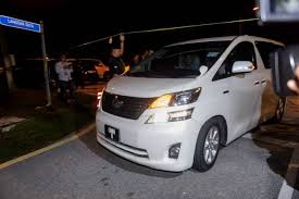 Since it was raided by police, the residence of former prime minister datuk seri najib razak in jalan langgak duta here has. Mata Wang Asing Lama Sijil Perkahwinan Dalam Peti Besi Jurucakap Najib Utusan Borneo Online