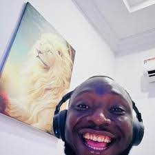 Edwin Eke's Instagram, Twitter & Facebook