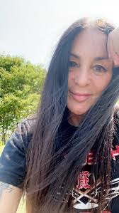 Weyman Prater's Instagram, Twitter & Facebook