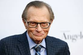 Larry King reveals lung cancer diagnosis