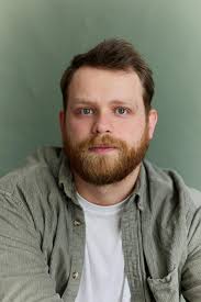 Stay Close (TV Mini Series 2021)