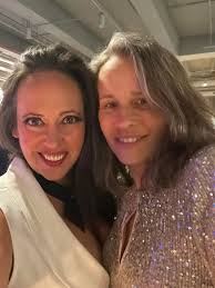 Mary Redler's Instagram, Twitter & Facebook