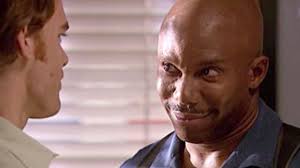 Doakes remains convinced that dexter has something sinister to hide. Dexter Season 2 Episode 7