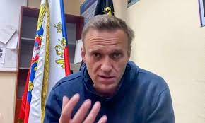 From the investigative committee's bid for changes to alexey navalny's restriction of movement from a ban on travel to house arrest. Yil5dwfzjkgem