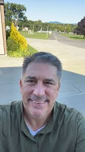 Andrew Engstrom's Instagram, Twitter & Facebook