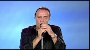 Tra noi due, lo so, è lei che dà di più. Gianni Nazzaro Perdere L Amore 2 Da Millevoci 2016 C Youtube