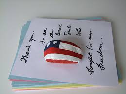 Young kids will love playing in this patriotic sensory bin. Diy Memorial Day Crafts For Kids Novocom Top