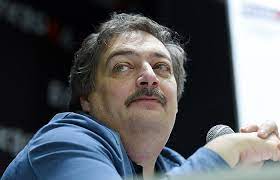 В 2020 году «аст» исполняется 30 лет. Pisatel Dmitrij Bykov Prishel V Soznanie