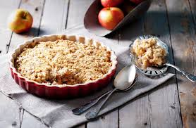 This Low Calorie Baked Apple Crumble Has Just The Right Balance Of Crust And Fruit To Land It A Solid Spot On The Apple Crumble Recipe Crumble Recipe Desserts