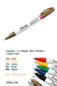 This Metallic Oil Based Paint Marker Can Write On Virtually Any Nonporous Surface Including Plastic Meta Materiales De Arte Utiles Escolares Lindos Papeleria