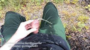 Outdoor Piss and Wank in Green Workgear and Rubber Boots: Gay Amateur  Amateur Porn | xHamster