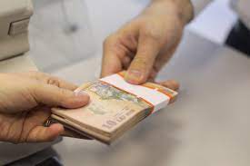 Perioadele de timp pentru care se poate efectua plata contribuţiei de asigurări sociale sunt cele care se încadrează în perioada cuprins între data împlinirii vârstei de 18 ani şi data încheierii contractului de asigurare socială. Pensii 2020 Cu Cat Va Creste De Fapt Pensia Minima De La 1 Septembrie