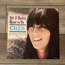 Cher Bell's Instagram, Twitter & Facebook