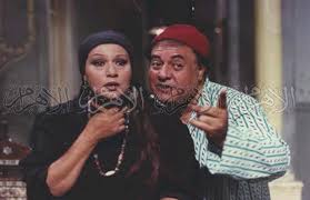 يا ليل طول شوية ع القمصة الحلوة ديا بتلك الكلمات ظهر الفنان الراحل سمير غانم في مقطع فيديو وهو يغني في حفل زفاف صبا حفيدة شقيقته، الذي أقيم قبل 3 سنوات من رحيله. 5ztjilo5nqcgim