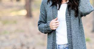 Pine cables cover the center back, while only 1 pattern repeat adorns the fronts and sleeve. How To Knit A Cardigan My Comfiest Knit Cardigan Mama In A Stitch