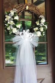 45 Breathtaking Church Wedding Decorations Wedding Forward Bridal Shower Wreaths Wedding Door Wreaths White Roses Wedding