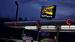 What time does sonic happy hour start on holidays, black friday, for easter, thanksgiving, new year and for christmas? Want Happy Hour All Day At Sonic There S An App For That