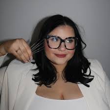 Welcome to Skin by Sara 🤎 I've been in business for 3 years, and it has  been the greatest leap I've ever taken. Starting my own business was truly  scary at times,