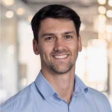 I'm excited to announce I've joined Deloitte as an Associate Analyst in the  Finance and Performance department,