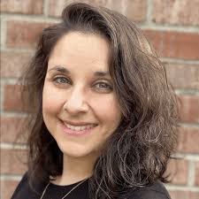 Ashley Hamm's Instagram, Twitter & Facebook