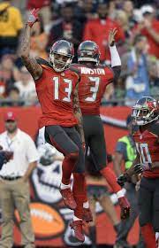 Tampa Bay Buccaneers Wr Qb Combo Mike Evans And Jameis Winston Don T Just Have Perfect Sync On Pas Tampa Bay Buccaneers Football Buccaneers Buccaneers Football