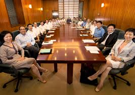 The first prime minister of singapore successfully led singapore into merger with malaya in 1963. Pm Lee Holds Last Meeting With Old Cabinet Singapore News Asiaone