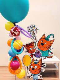 pin na doske fotozony iz kartona