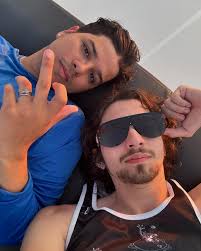 Kyle Pla (@kylepla) • Instagram photos and videos