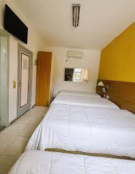 HOTEL COMENDADOR TRES RIOS