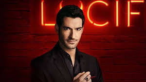 Lucifer follows lucifer morningstar, bored and unhappy as the lord of hell, as he retires to los angeles and teams up with lapd detective chloe decker to take down criminals. Releasedatum Vijfde Seizoen Netflix Serie Lucifer Uitgelekt Showbizznetwork Nl
