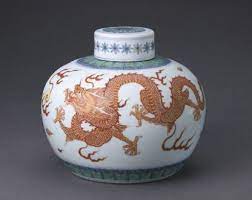 斗彩红龙凤盖罐 doucai collection of the palace museum china porcelain art miniatures chinese porcelain