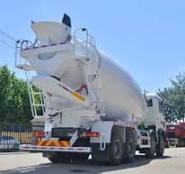 Sinotruk HOWO Concrete Mixer Truck 12cbm 6X4 10 Wheels 380HP Cement Mixer  Truck HOWO 6X4 Concrete Cement Mixer Truck 8m3 10m3 Concrete Mixer Truck