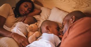 When does your one year old nap? Is Co Sleeping With Toddlers Ok Safety Benefits And Drawbacks
