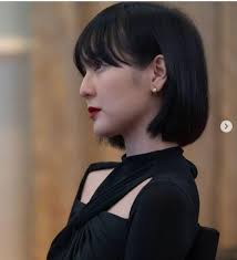 Những cụm từ liên quan đến lùm xùm tình ái này vẫn được tìm kiếm một cách đột phá trên google. Jhy9ckmncmrzim