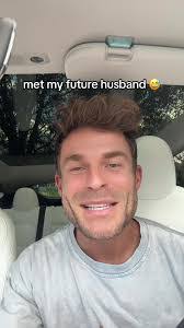 Adam Swiderski's Instagram, Twitter & Facebook