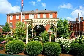 The price per item at distilled at gratz park ranges from $9.00 to $40.00 per item. Gratz Park Inn Lexington Ky What To Know Before You Bring Your Family