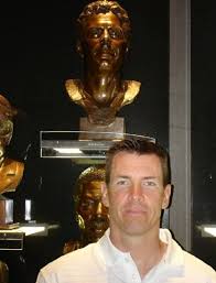 Scammer: BERNARD DEANIES & JAMES...