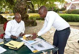 But now surprisingly president yoweri museveni's being ranked. Museveni Buys Iphone Chimpreports