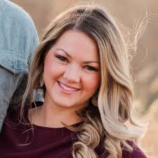 Ashlee Bernard's Instagram, Twitter & Facebook