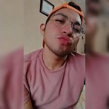 Limberth Pool Chavez