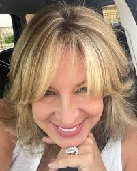 Two shout-out's for women's sports today…. and one shout-down for a male  athlete. Caitlin Clark continues to take not the sports world, but the  whole world, by storm. On the heels of