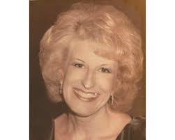 Ann Chastain's Instagram, Twitter & Facebook