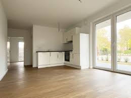 You can use the special requests box when booking, or contact the property directly with the contact details provided. 2 Zimmer Wohnungen Oder 2 Raum Wohnung In Oldenburg Mieten