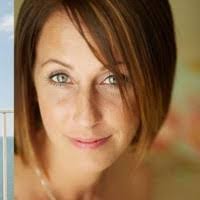 Jessica Lashley's Instagram, Twitter & Facebook