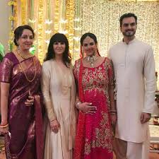 10 Bollywood Celebrities And Their Adorable Baby Shower Photographs Aishwarya rai bachchan, jackie shroff and the team of jazbaa attended the launch event of the song bandeyaa from sanjay gupta s upcoming note: 10 bollywood celebrities and their