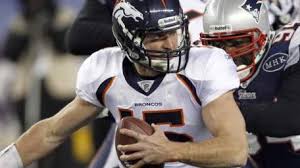 Tim tebow belichick yo'self qb to sign with patriots. Tim Tebow Played Through Injuries Vs Patriots Newsday