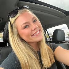 Ella Ryan's Instagram, Twitter & Facebook