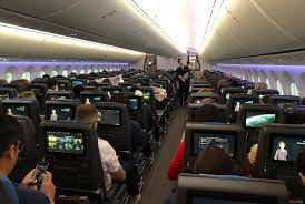 We Flew Aboard Singapore Airlines Inaugural Boeing 787 10 Dreamliner Flight Here S What We Thought