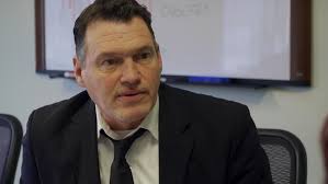 Prime Video: Head Case