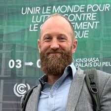 Laura Dane (@sexualselection)